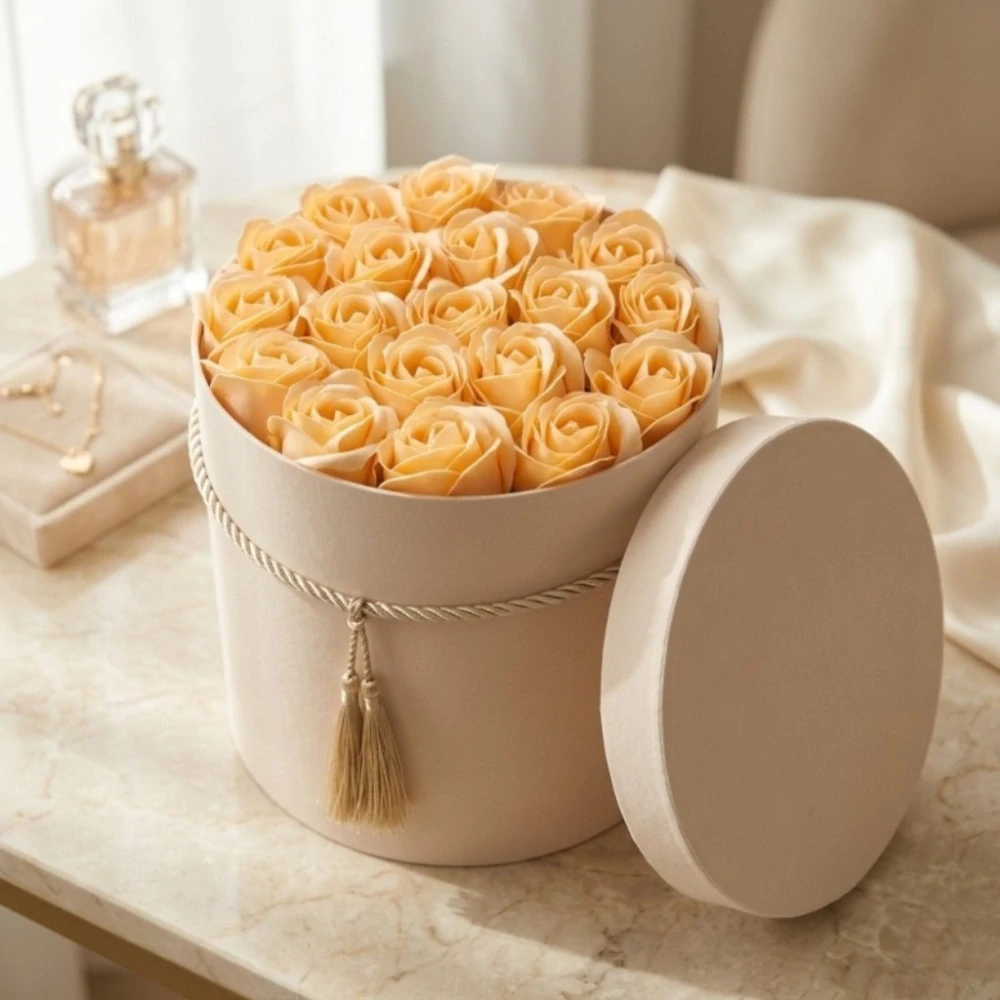 Flower Box MERULA | mýdlové růže – luxusní dárek pro ženy