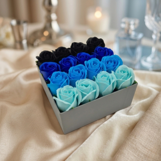Mýdlová kytice Celestia | Šedý čtvercový Flower Box