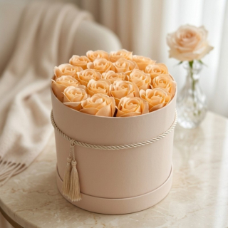 Flower Box MERULA | mýdlové růže – luxusní dárek pro ženy