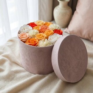 Auravie – luxusní mýdlová kytice ve flower boxu (15 květin)